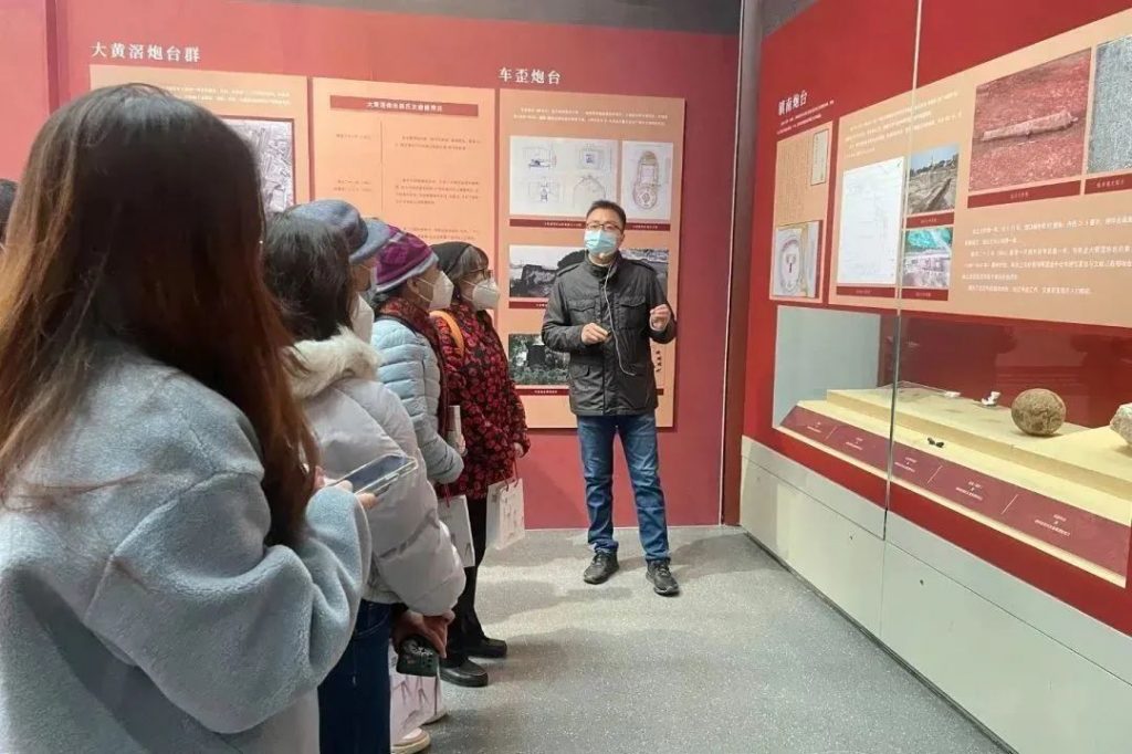 穿越時(shí)空,回望歷史——“南石頭往事”展覽開(kāi)幕!插圖(2) 穿越時(shí)空,回望歷史——“南石頭往事”展覽開(kāi)幕!插圖(2)