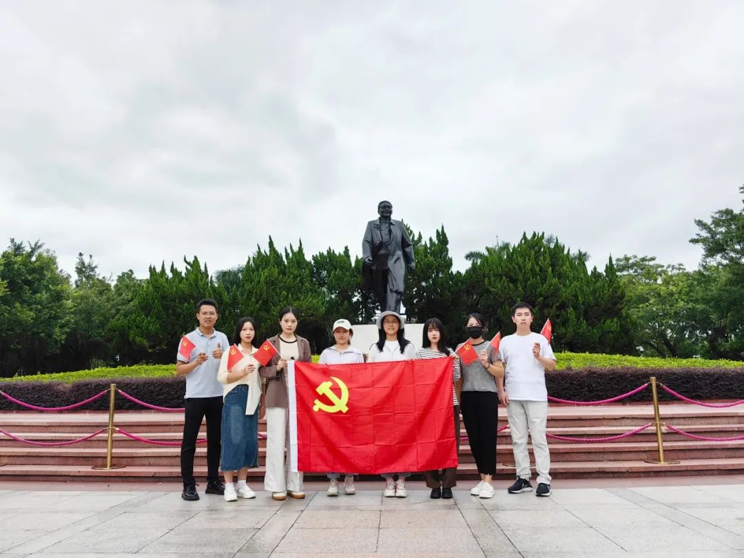 巖星之聲|巖星科建黨支部赴蓮花山開(kāi)展主題黨日活動(dòng)插圖(4) 圖片